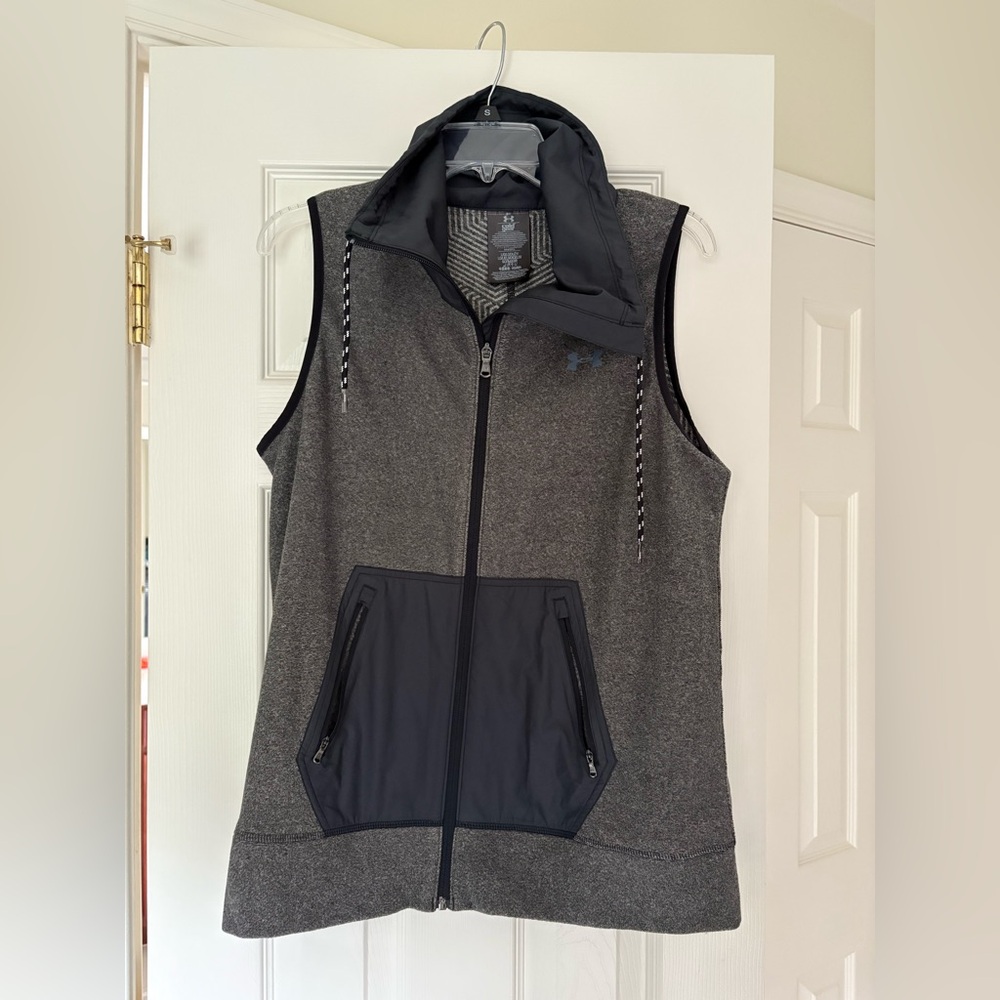 Under Armour Grey ColdGear Vest – Size Large, Warm, Excellent Condition